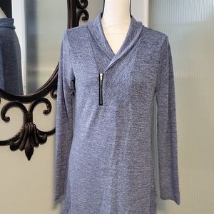 Zip front, lightweight sweater, shawl neck